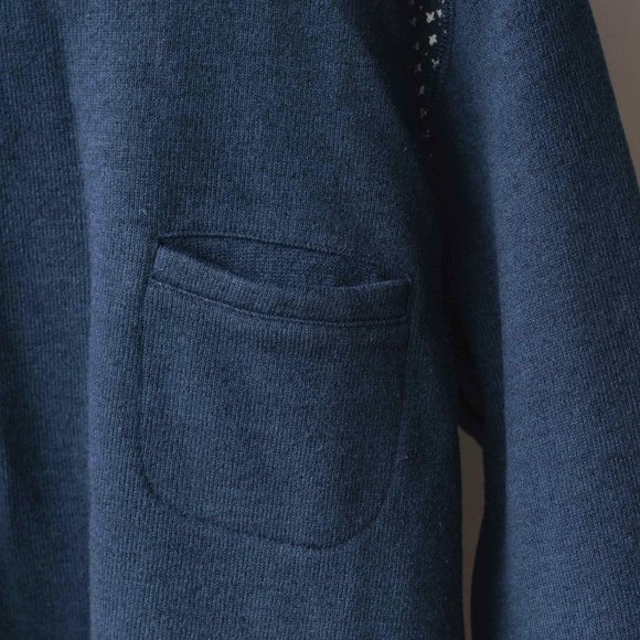 Lezat Sweater - Picture 2 of 6